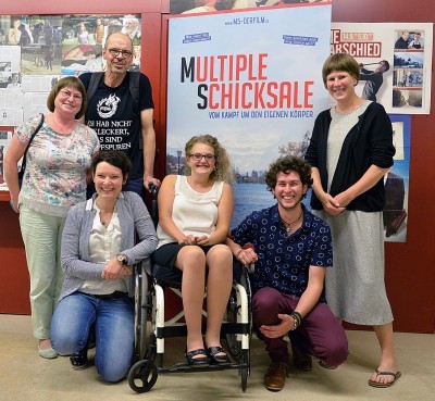 2016-9.9. Premiere MULTIPLE SCHICKSALE mit Regisseur Jann Kessler (2.v.r.) und Gästen