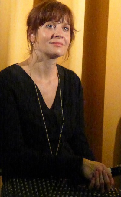 2015-5.5. Premiere/ Körners Corner HEDI SCHNEIDER STECKT FEST zu Gast Regisseurin Sonja Heiss